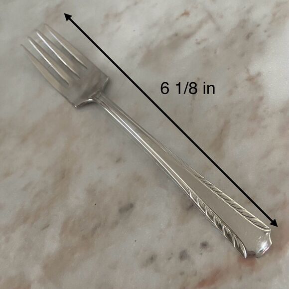 DS 19 pc Stainless Flatware USA Dinner Forks & Knives, Salad Forks, Butter Knife - Picture 12 of 16